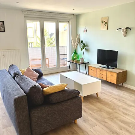 Apartment Le Saint Arnould - Vue Cathedrale, Calme &