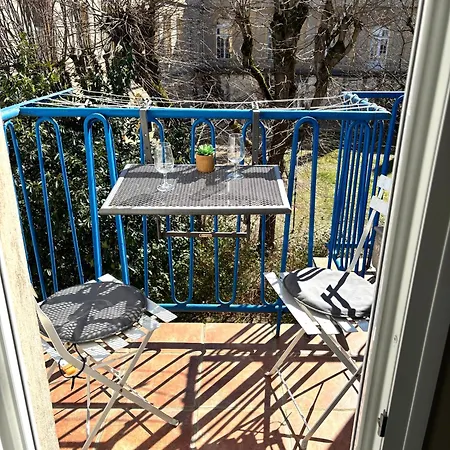Apartment Le Saint Arnould - Vue Cathedrale, Calme &